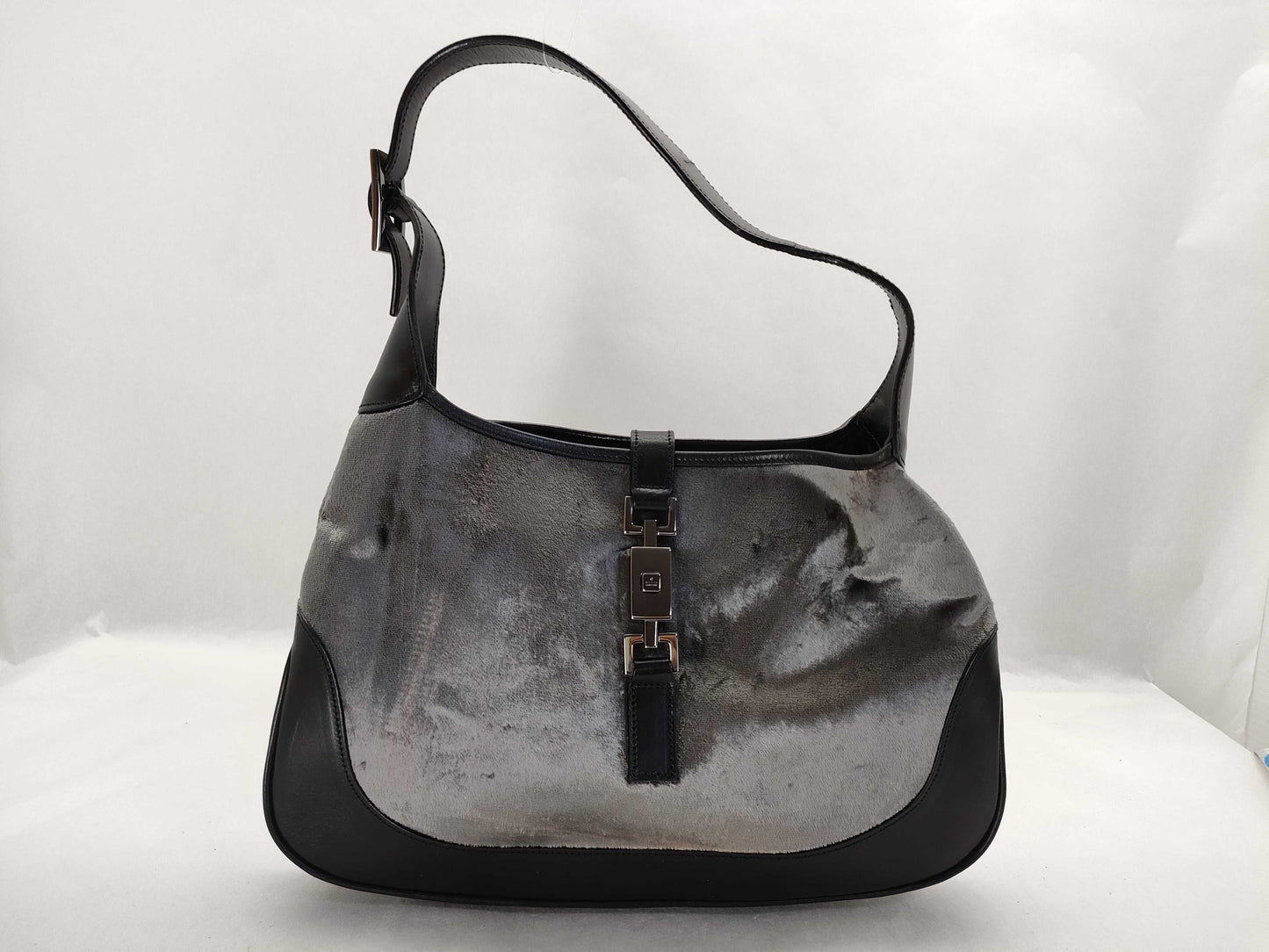 GUCCI Jackie Tom Ford-era velour shoulder bag