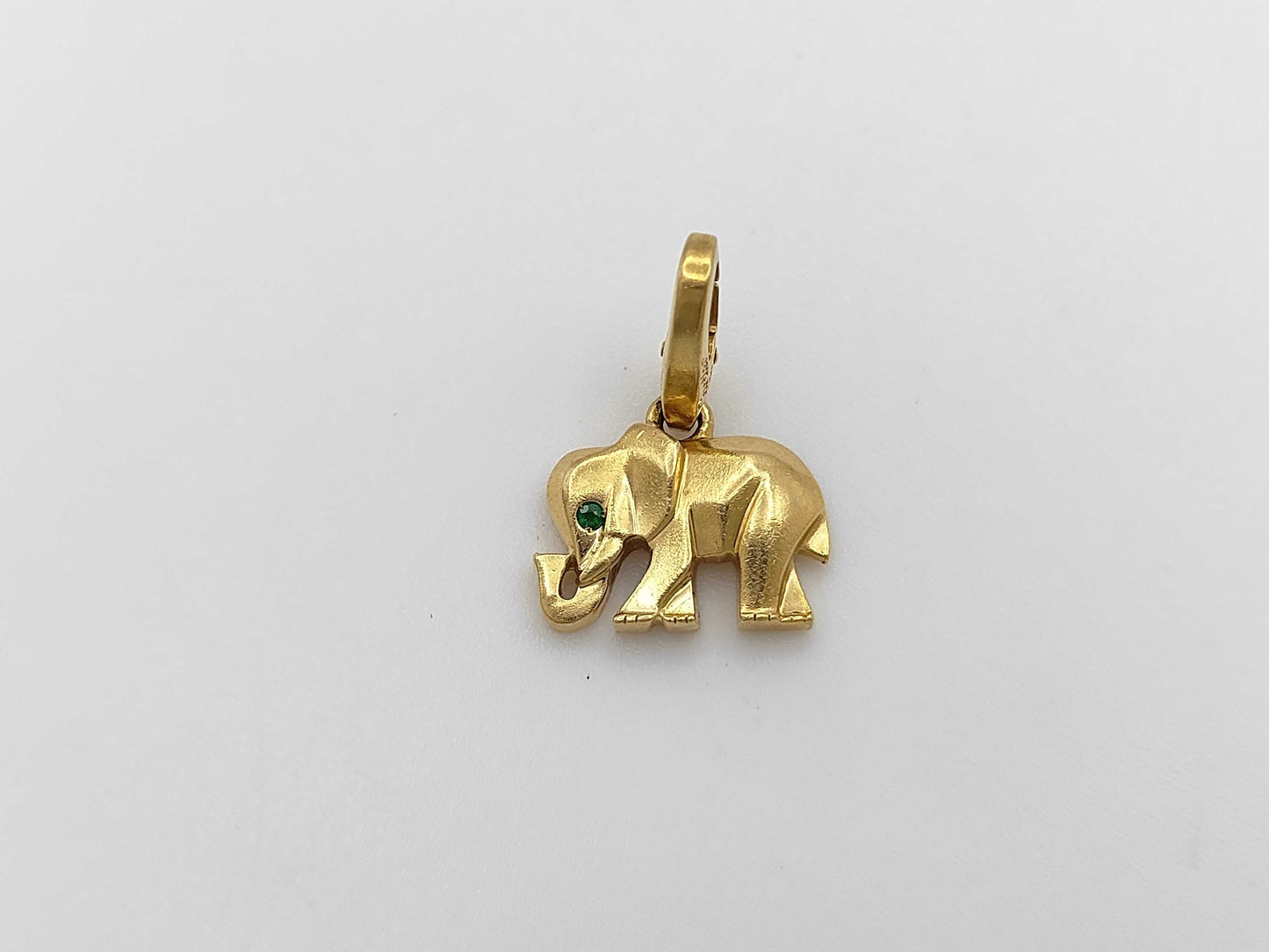 Cartier Candy Elephant Emerald Yellow Gold 750 3.3g Charm 
