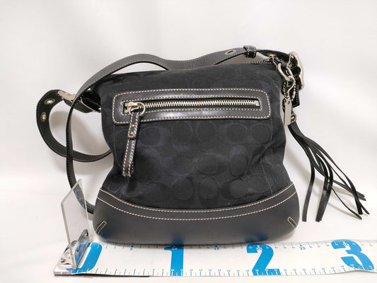 COACH Signature Shoulder Bag 9362