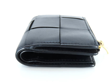 BOTTEGA VENETA Bottega Maxi Intrecciato Bifold Wallet
