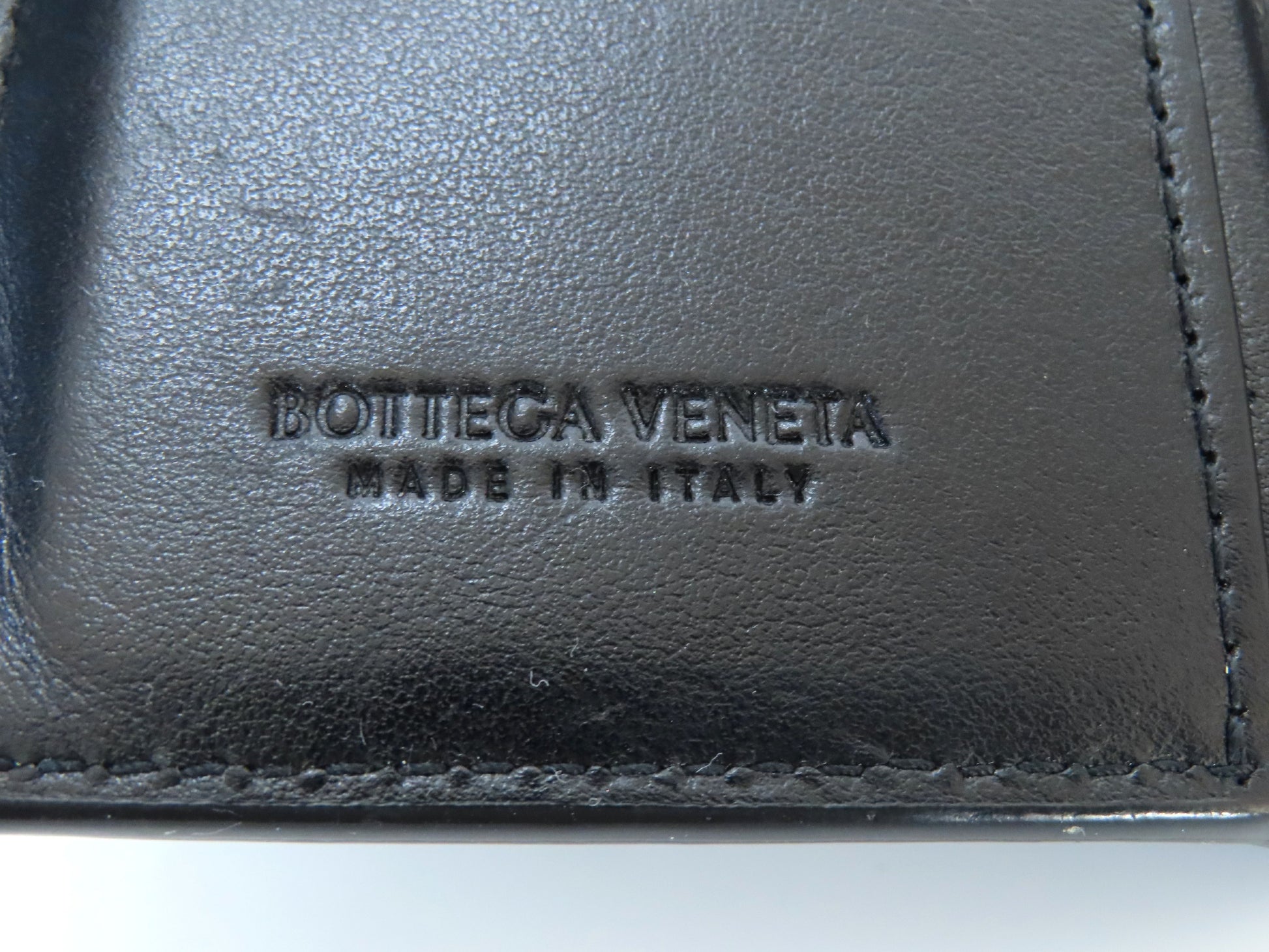 BOTTEGA VENETA Bottega Maxi Intrecciato Bifold Wallet