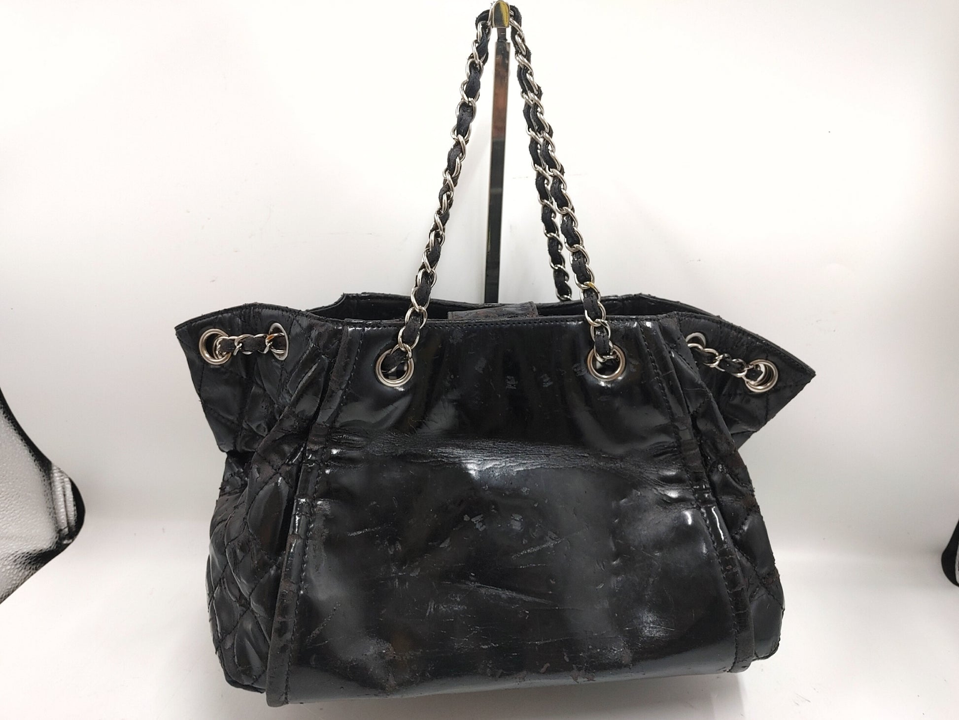 CHANEL Coco Mark Chain Shoulder Bag with Seal 14165678 Patent Leather Black Shoulder Bag