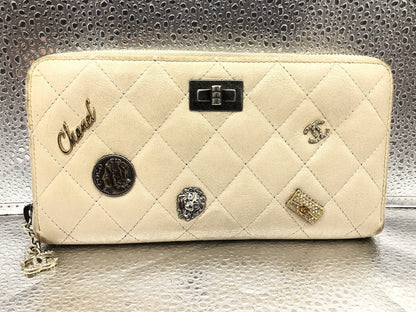 CHANEL 2.55 Matelasse Icon Zip-Around Long Wallet with Seal 20805731, Includes Warranty Card, Box, and Bag, White Lambskin Wallet