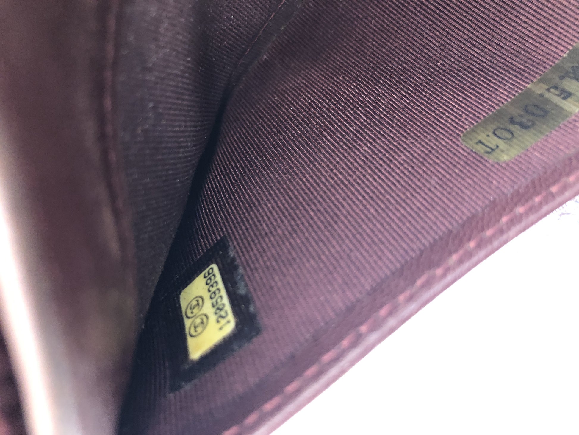 CHANEL Matelasse Bifold Long Wallet with Seal 12059396 Black Lambskin Wallet