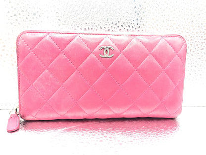 CHANEL Matelasse Round Zip Long Wallet with Sticker 19953645 Pink Lambskin Wallet
