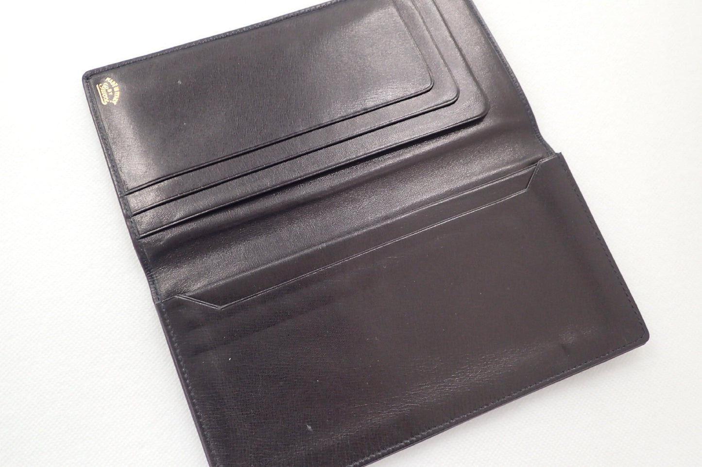 GUCCI Leather Bi-fold Long Wallet Billfold