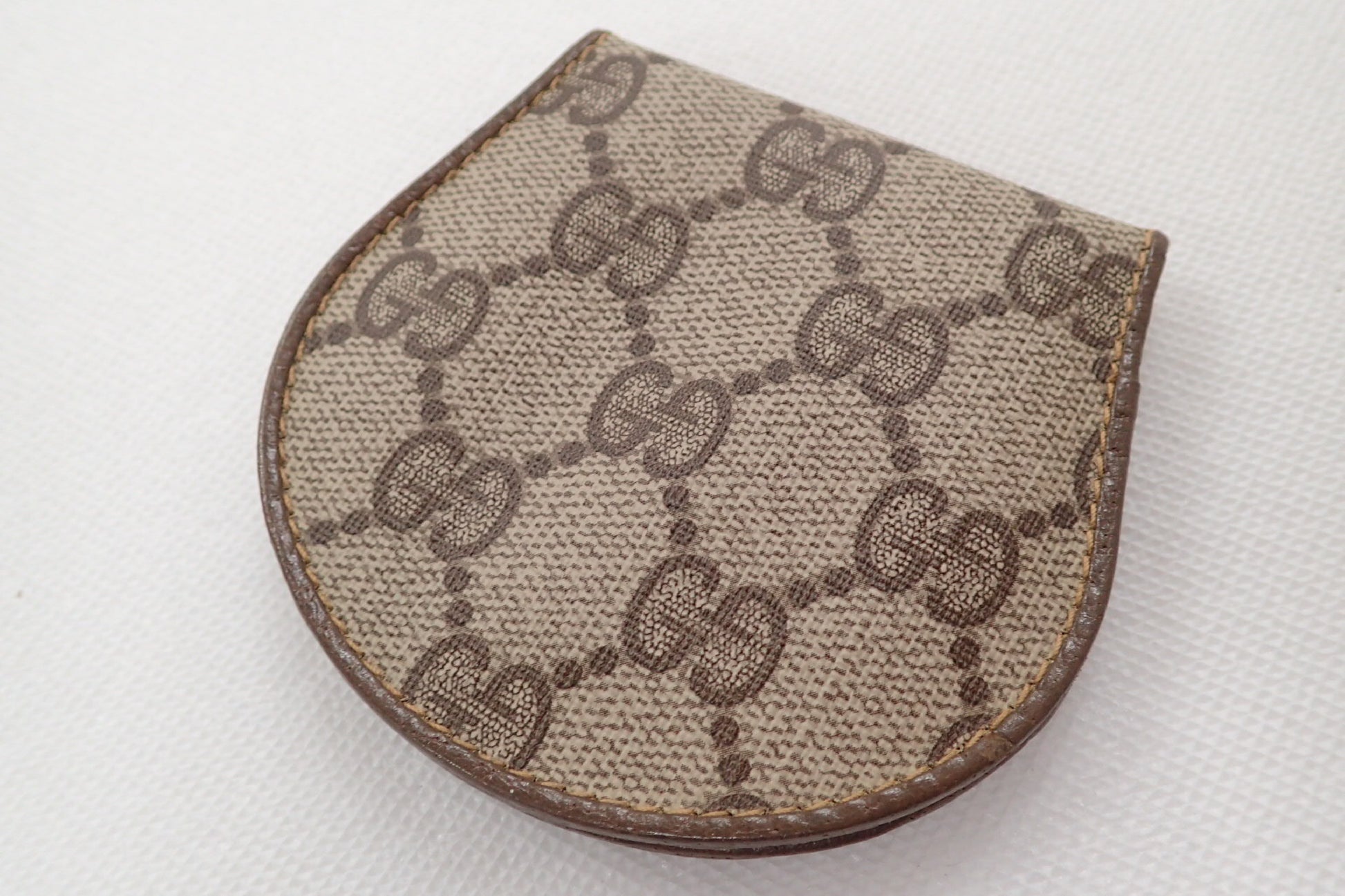 GUCCI GG pattern coin case