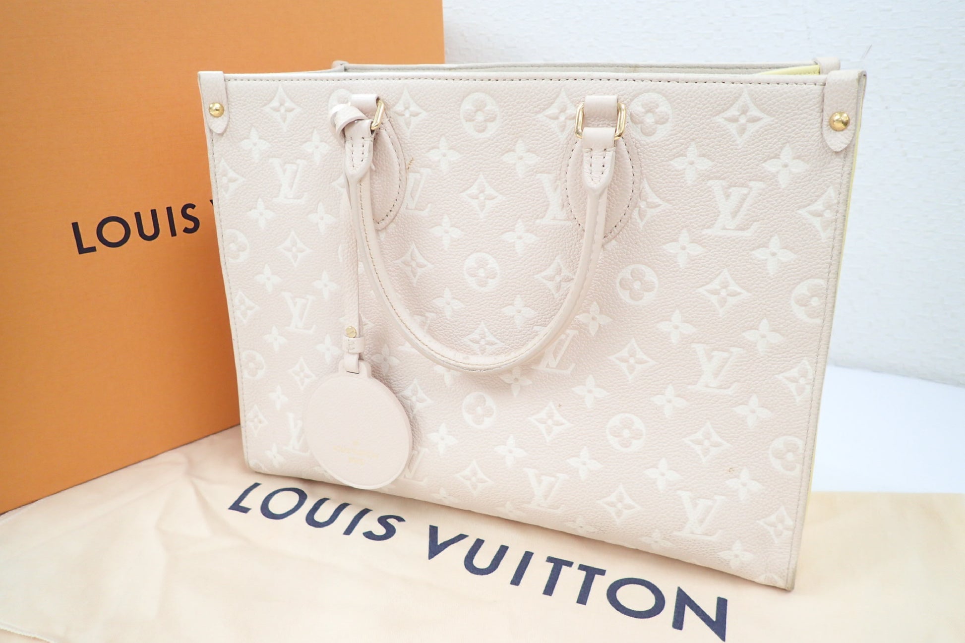 LOUIS VUITTON Monogram Empreinte M46128 On the Go MM Tote Bag