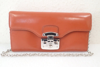 GUCCI Chain Wallet Long Wallet