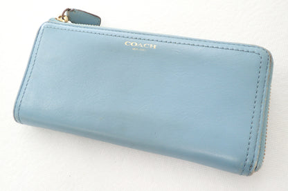 COACH long wallet 