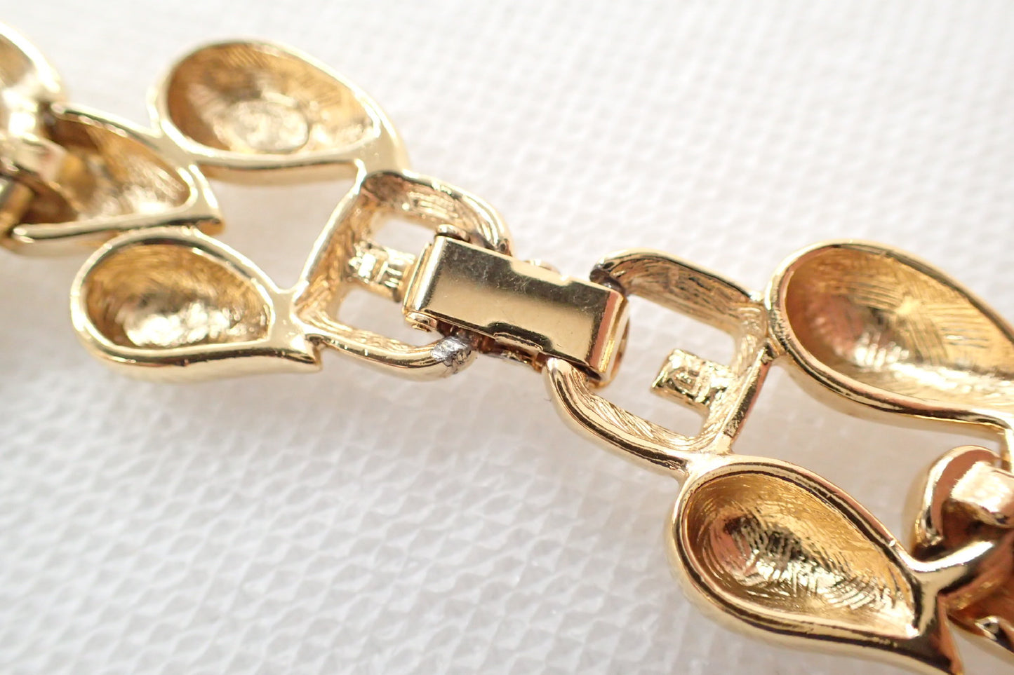 GIVENCHY Givenchy Gold Color Necklace