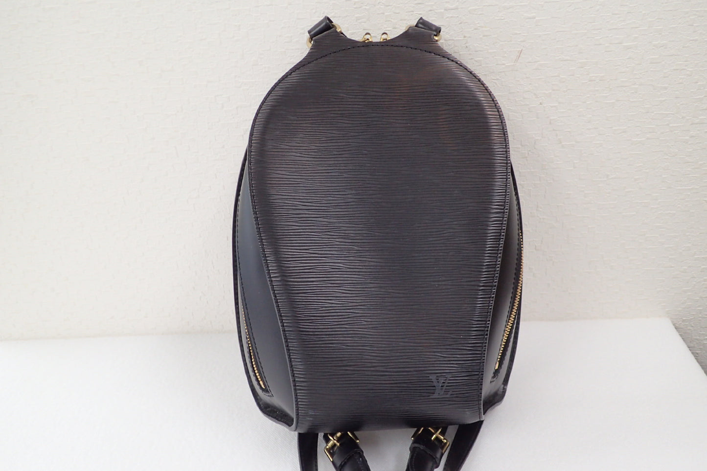 LOUIS VUITTON Epi Mabillon Noir Backpack