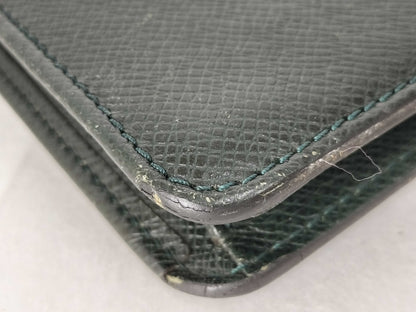 LOUIS VUITTON Taiga Clado M30194 Second Bag