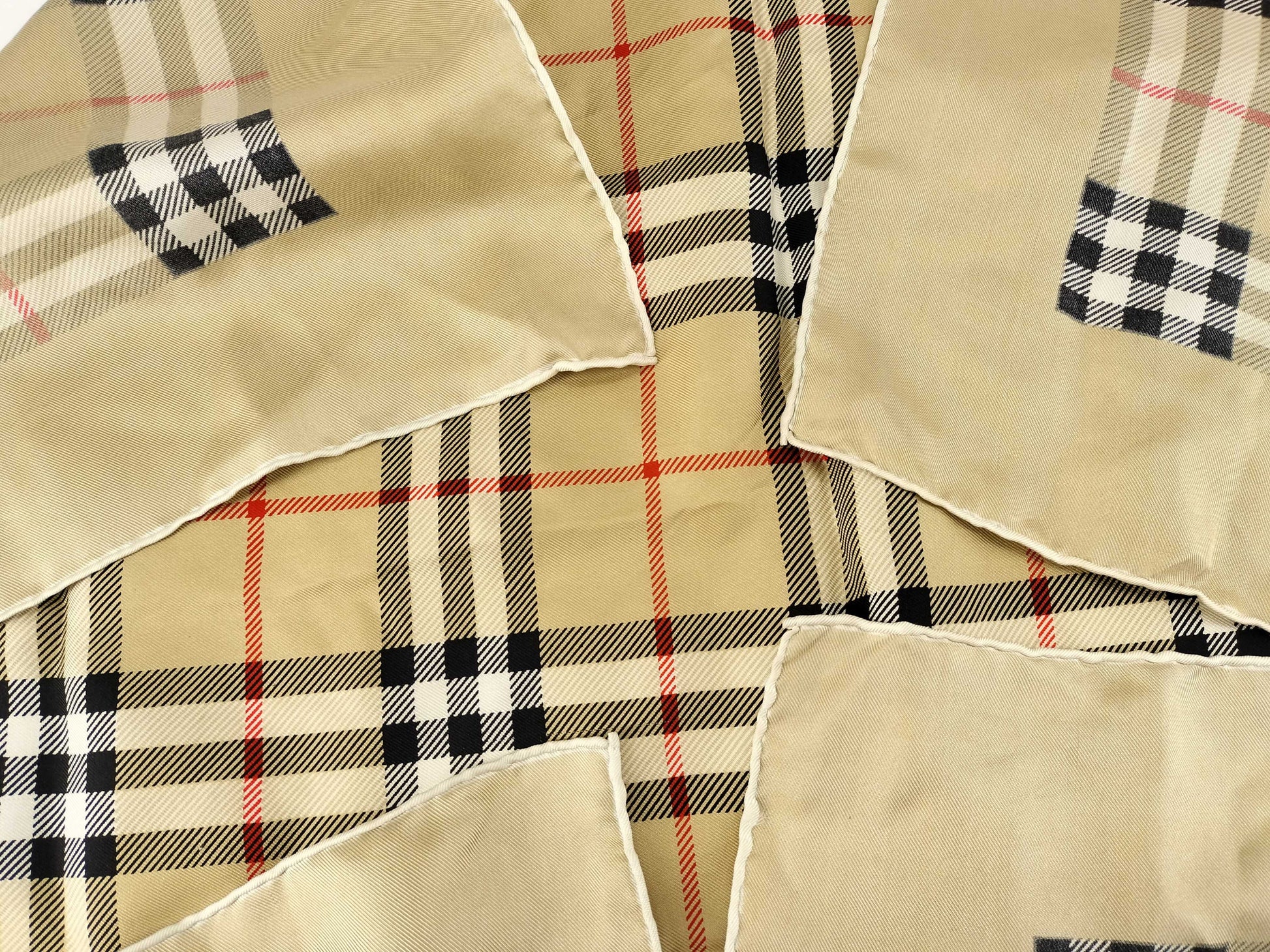 BURBERRY Nova Check Silk Scarf
