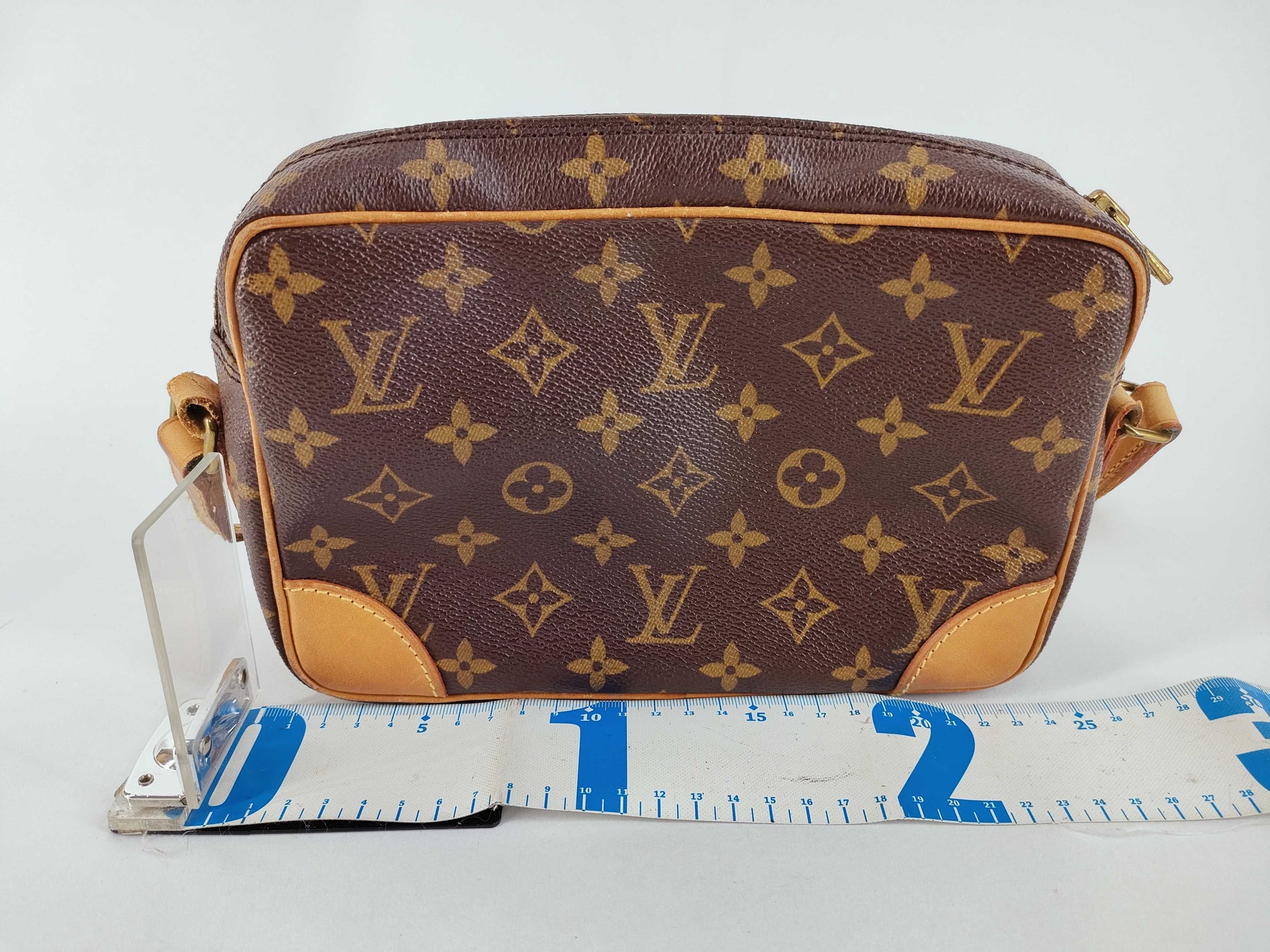 LOUIS VUITTON Monogram Trocadero 24 Monogram Shoulder Bag