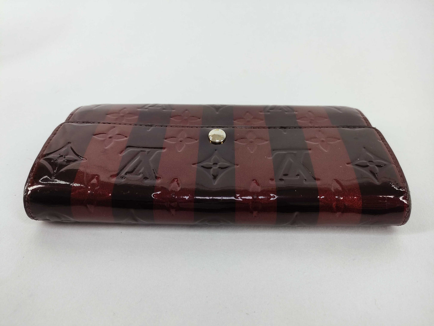 LOUIS VUITTON Vernis Sarah Portefeuille Vernis Amarantrailleur Wallet