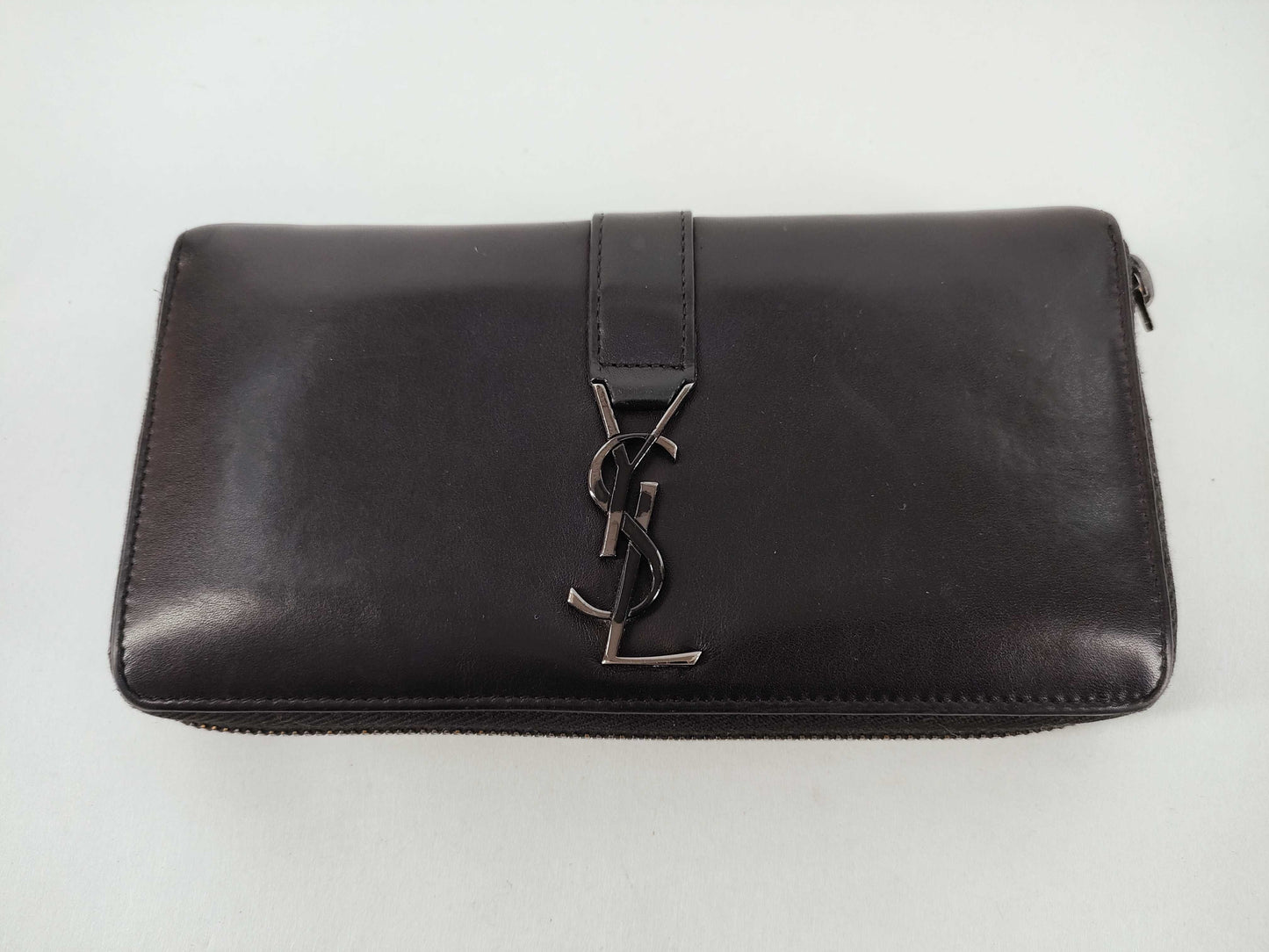 SAINT LAURENT Round Zip Long Wallet Leather Black Wallet