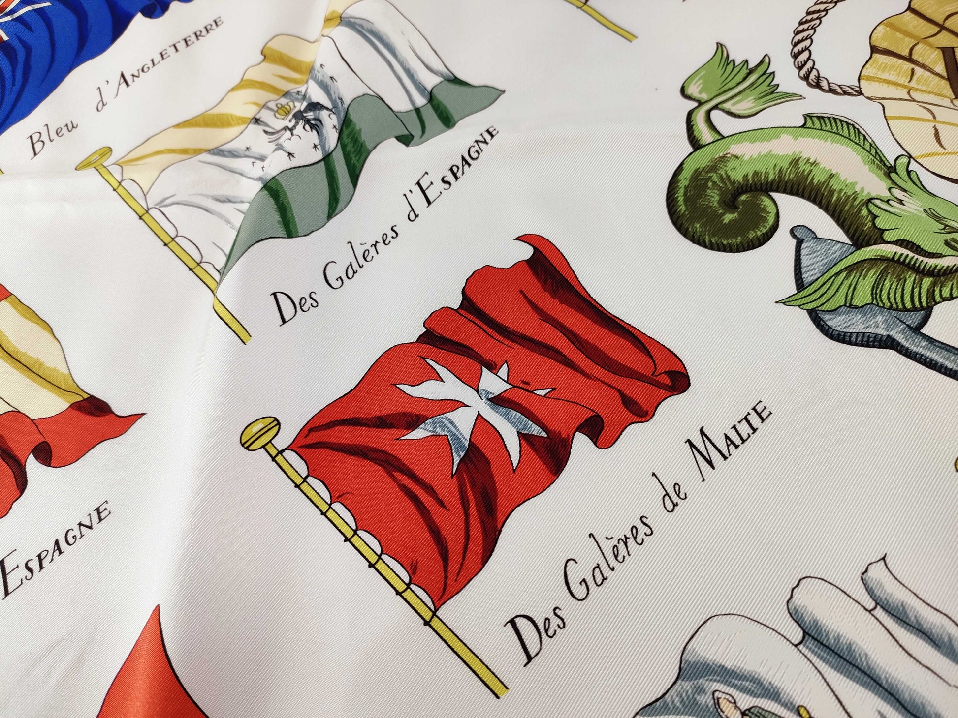 HERMES Carre Carre 90 Flag Pattern White Other Accessories