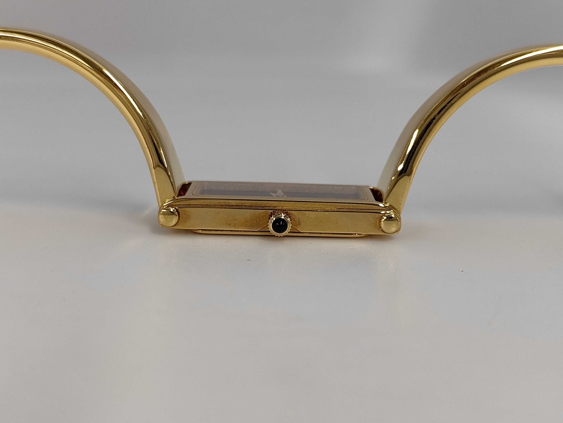 GUCCI 1500 0403646 Quartz Black Dial Women's Watch