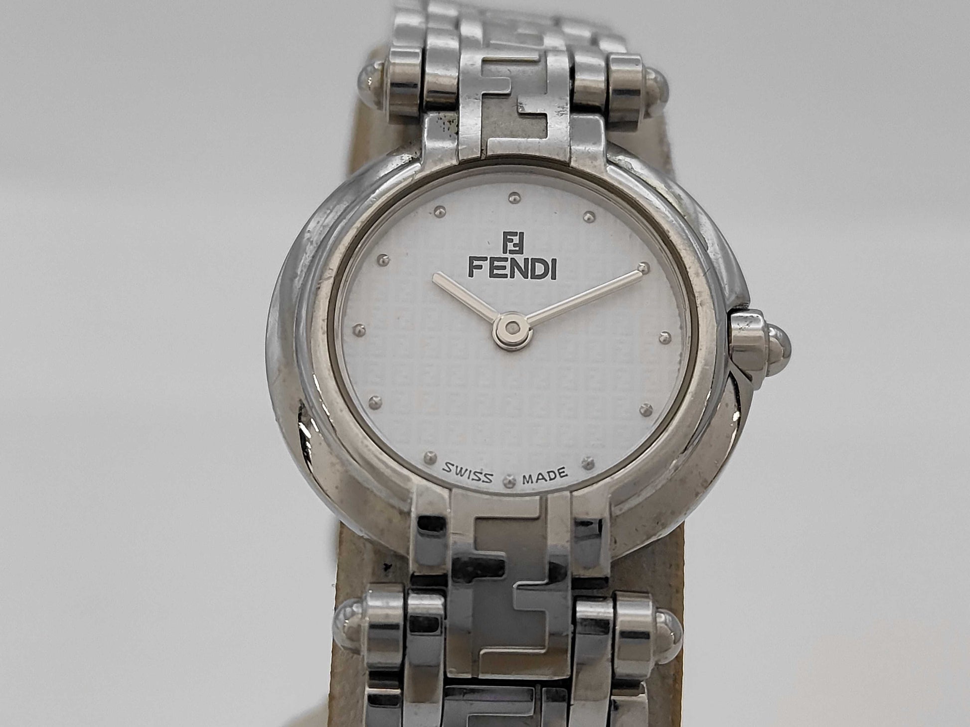 FENDI 043-750L-666 Quartz Women's Watch 