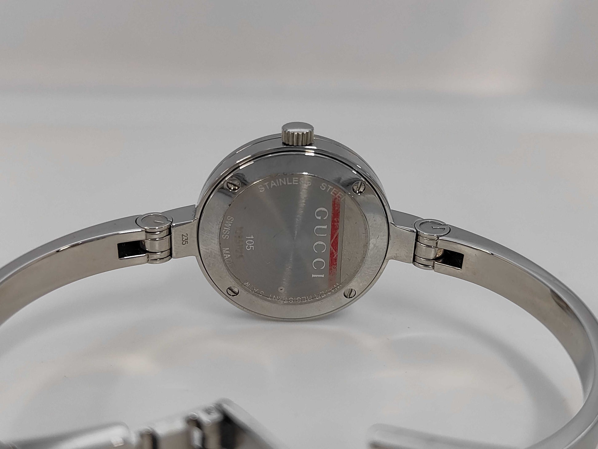 GUCCI 105/YA105510 10851125 Quartz Black Dial Women's Watch 