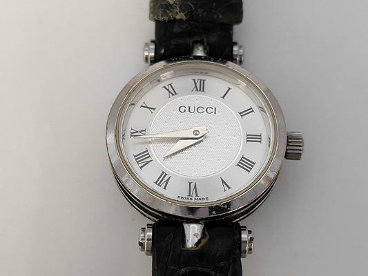 GUCCI 2040L 0054293 Quartz Silver Dial Women's Watch