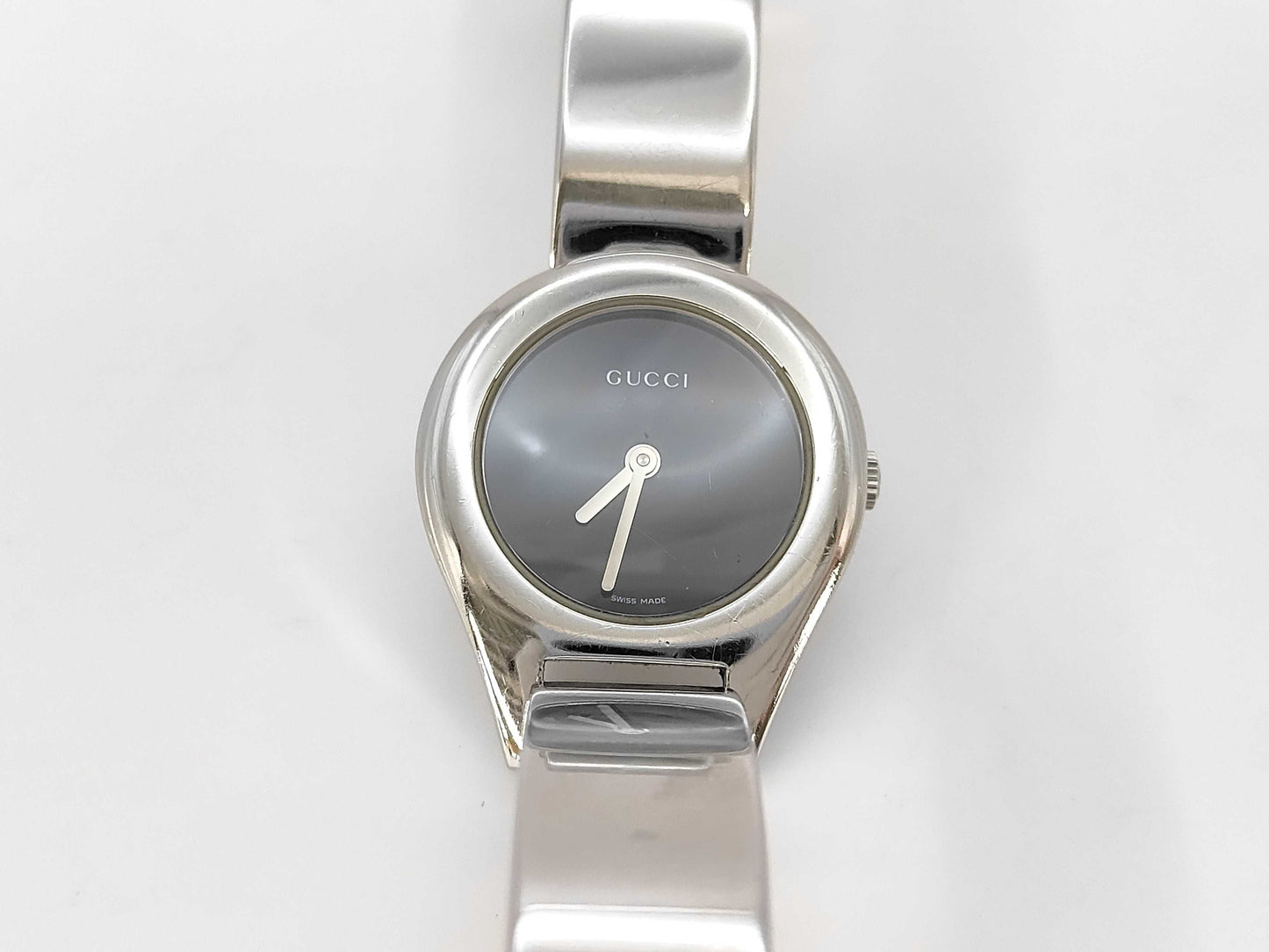 GUCCI 6700L 0043502 Quartz Black Dial Women's Watch