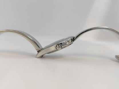 GUCCI 6700L 0043502 Quartz Black Dial Women's Watch