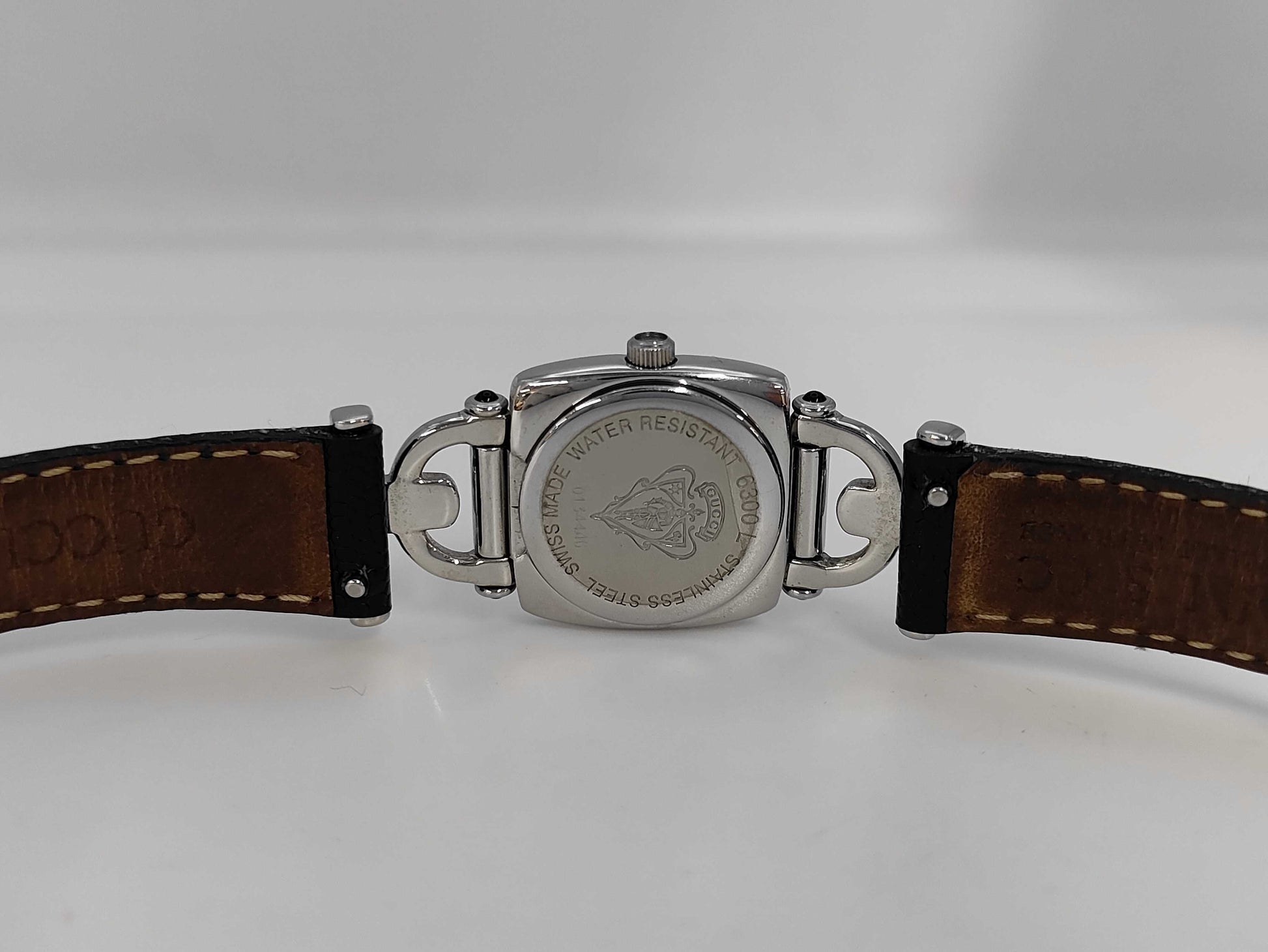 GUCCI 6300L 0134446 Quartz Black Dial Women's Watch