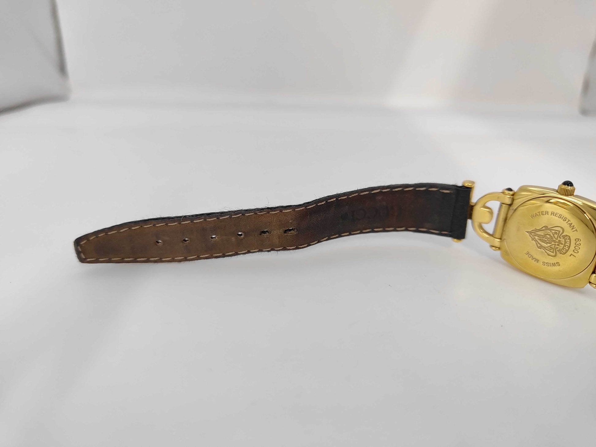 GUCCI 6300L 0040832 Quartz Black Dial Women's Watch