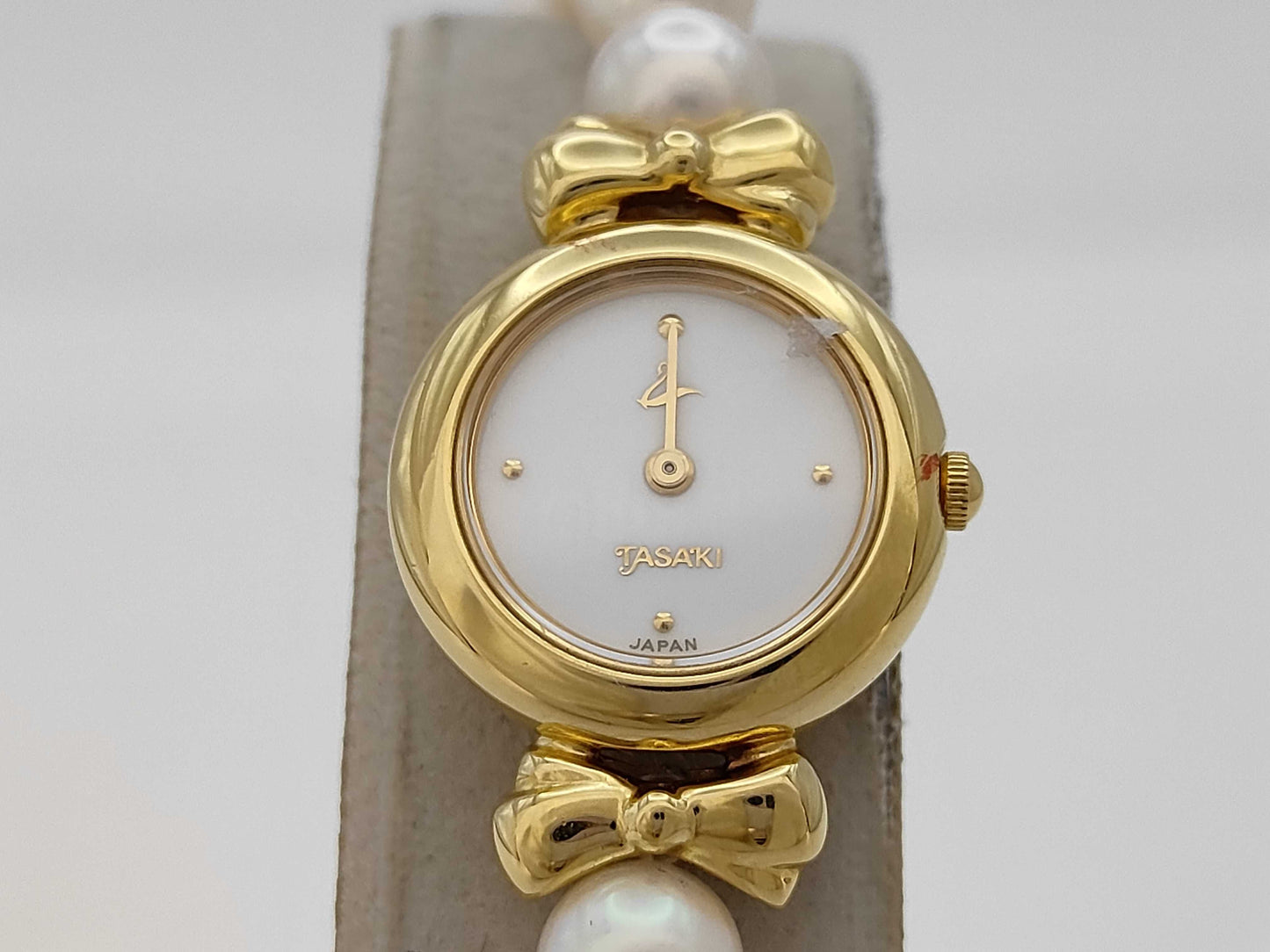 TASAKI 1E20-2090 Quartz Women's Watch