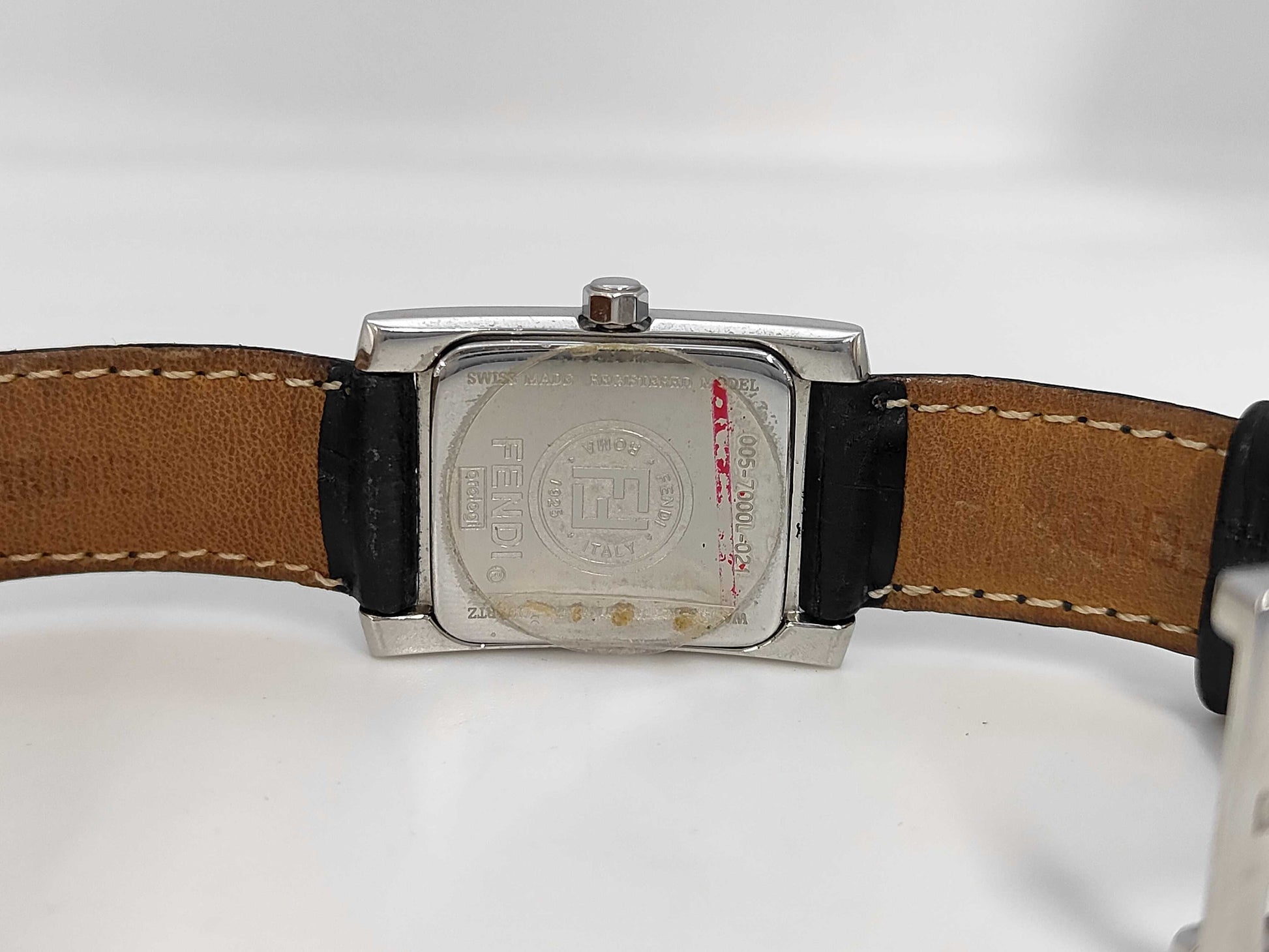 FENDI 005-7000L-021 Quartz Women's Watch