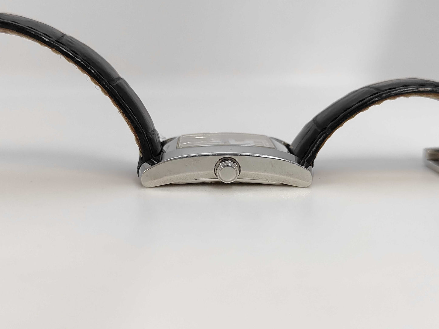 FENDI 005-7000L-021 Quartz Women's Watch