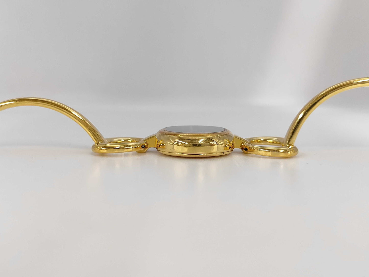 GUCCI 1600 0023525 Quartz Black Dial Women's Watch