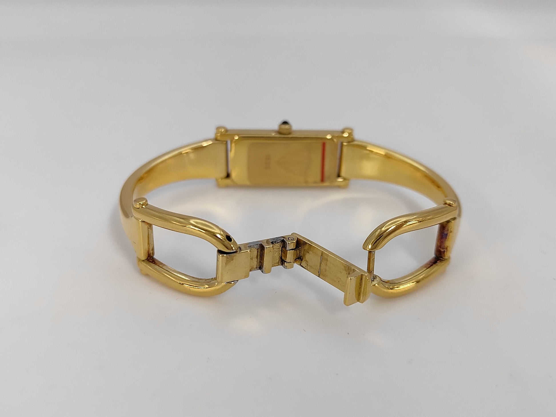 GUCCI 1500 0351556 Quartz Black Dial Women's Watch