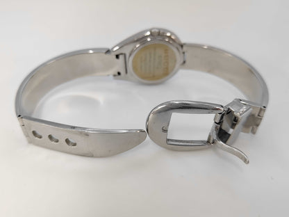 GUCCI 6700L 0101096 Quartz Black Dial Women's Watch