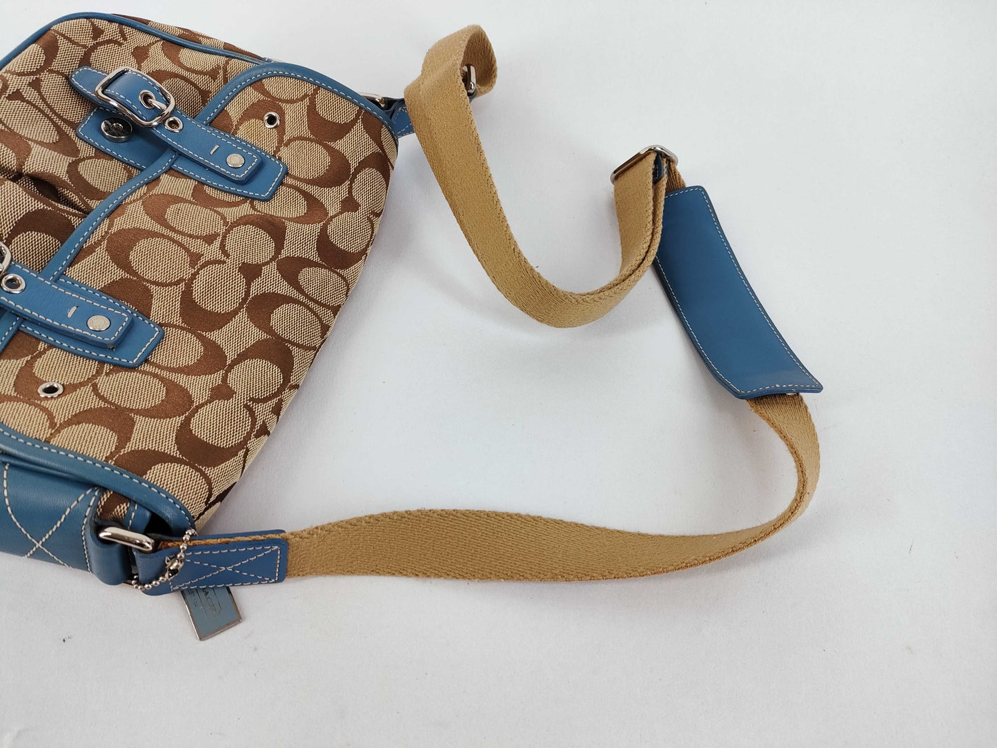 COACH Signature Coach Shoulder Bag Signature Pocket Shoulder Bag