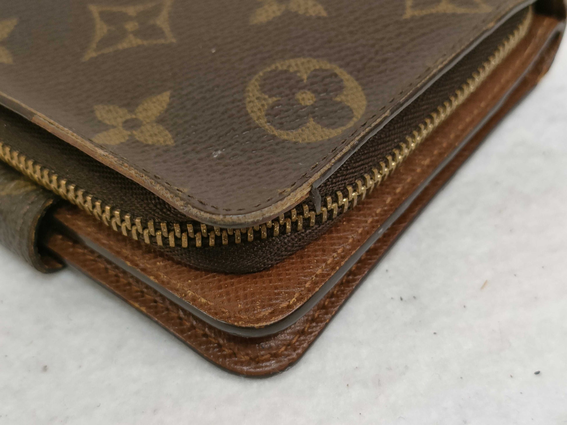 LOUIS VUITTON Monogram Louis Vuitton Wallet 4-Piece Set