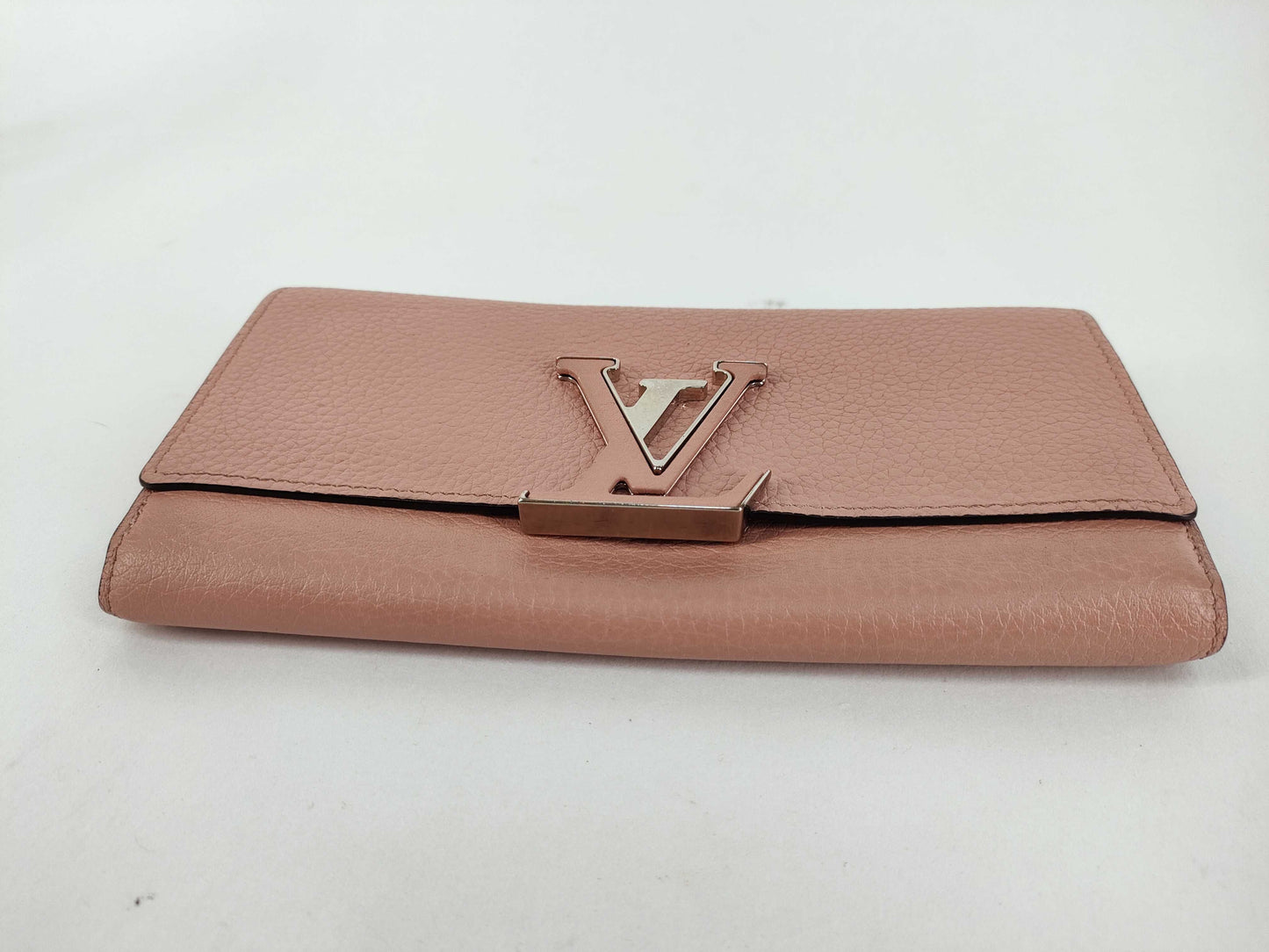 LOUIS VUITTON Portefeuille Capucines Magnolia M61250 I1159 Wallet