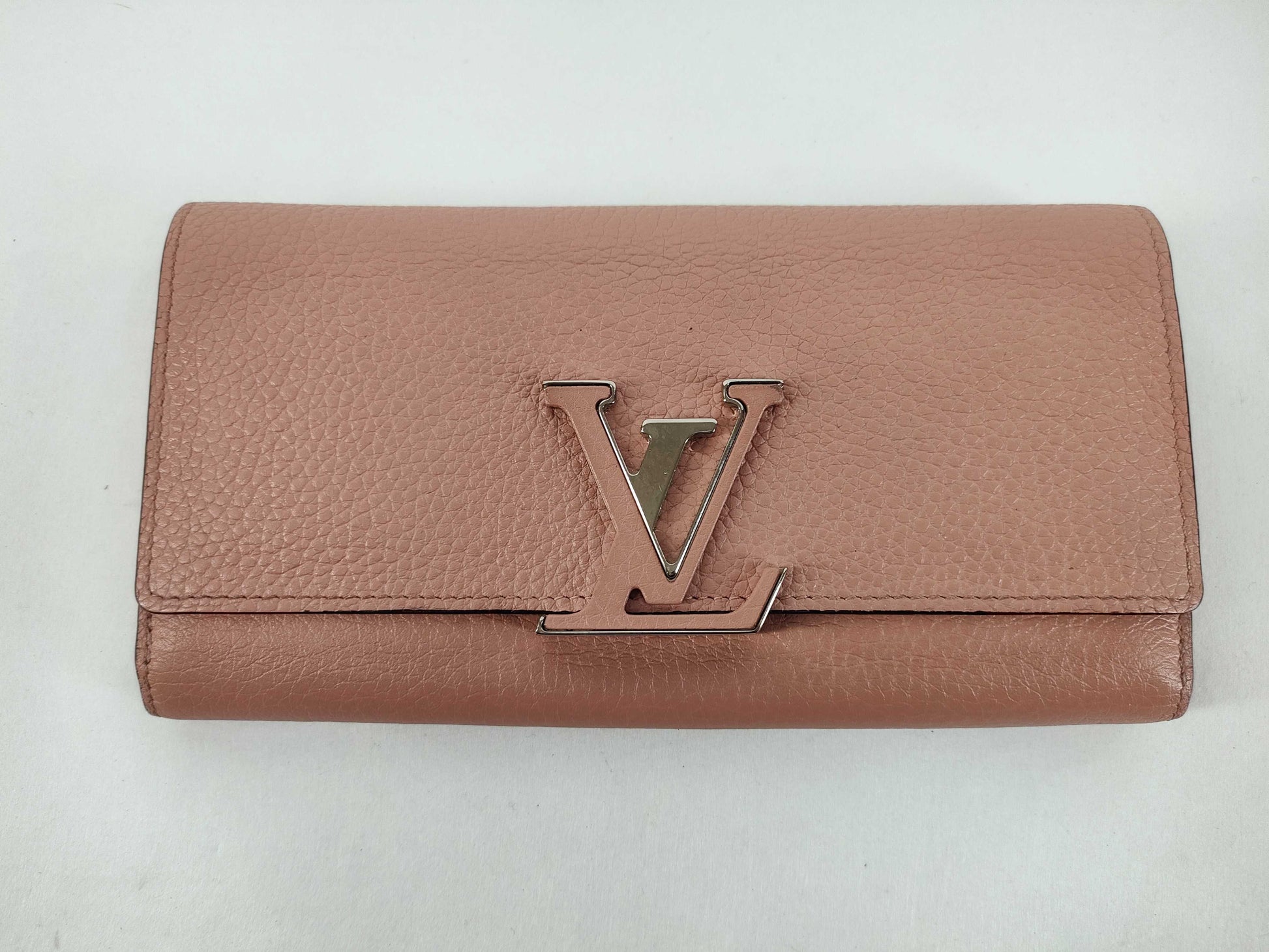 LOUIS VUITTON Portefeuille Capucines Magnolia M61250 I1159 Wallet