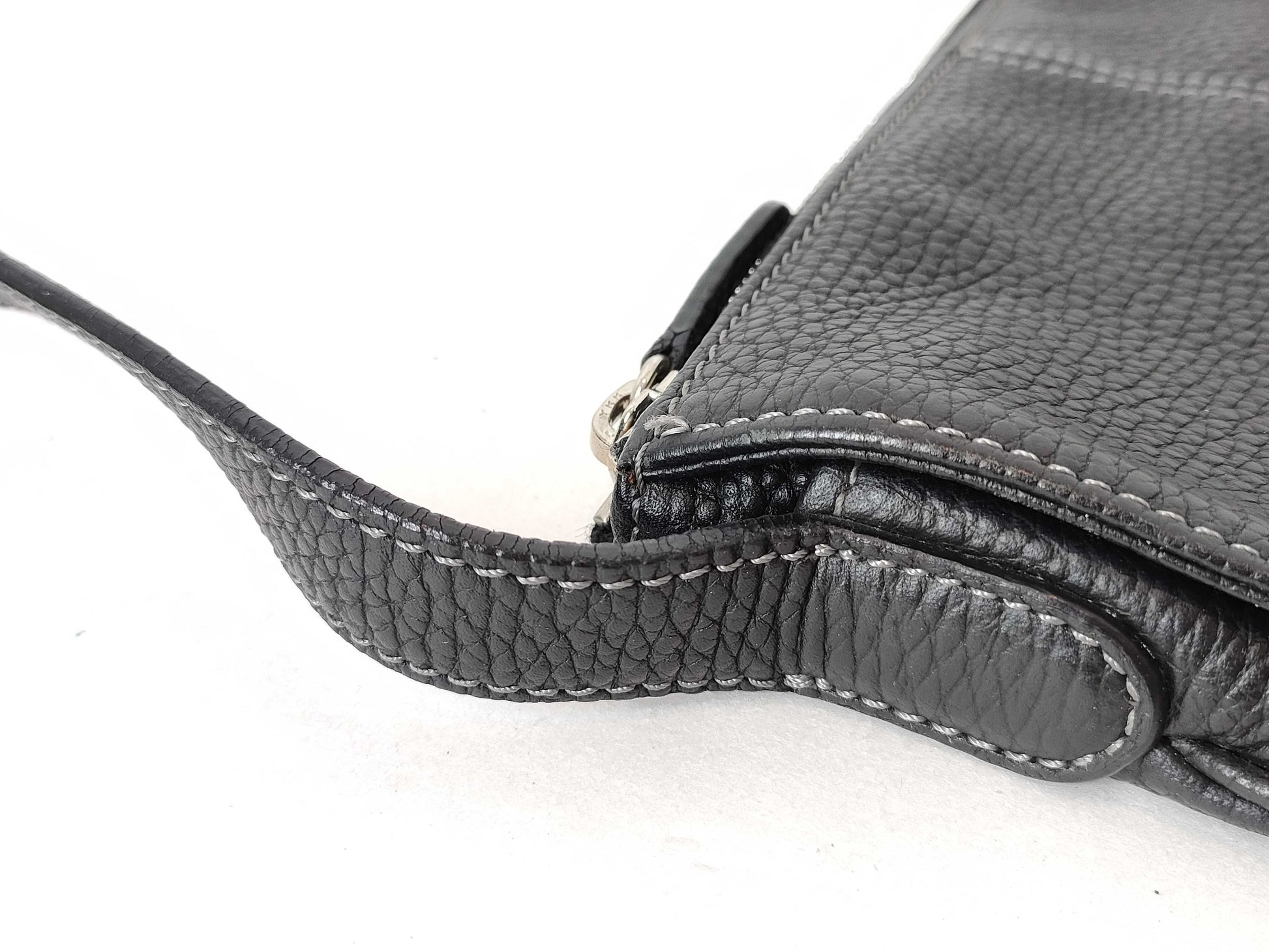 LOEWE Shoulder Bag Leather Black Shoulder Bag