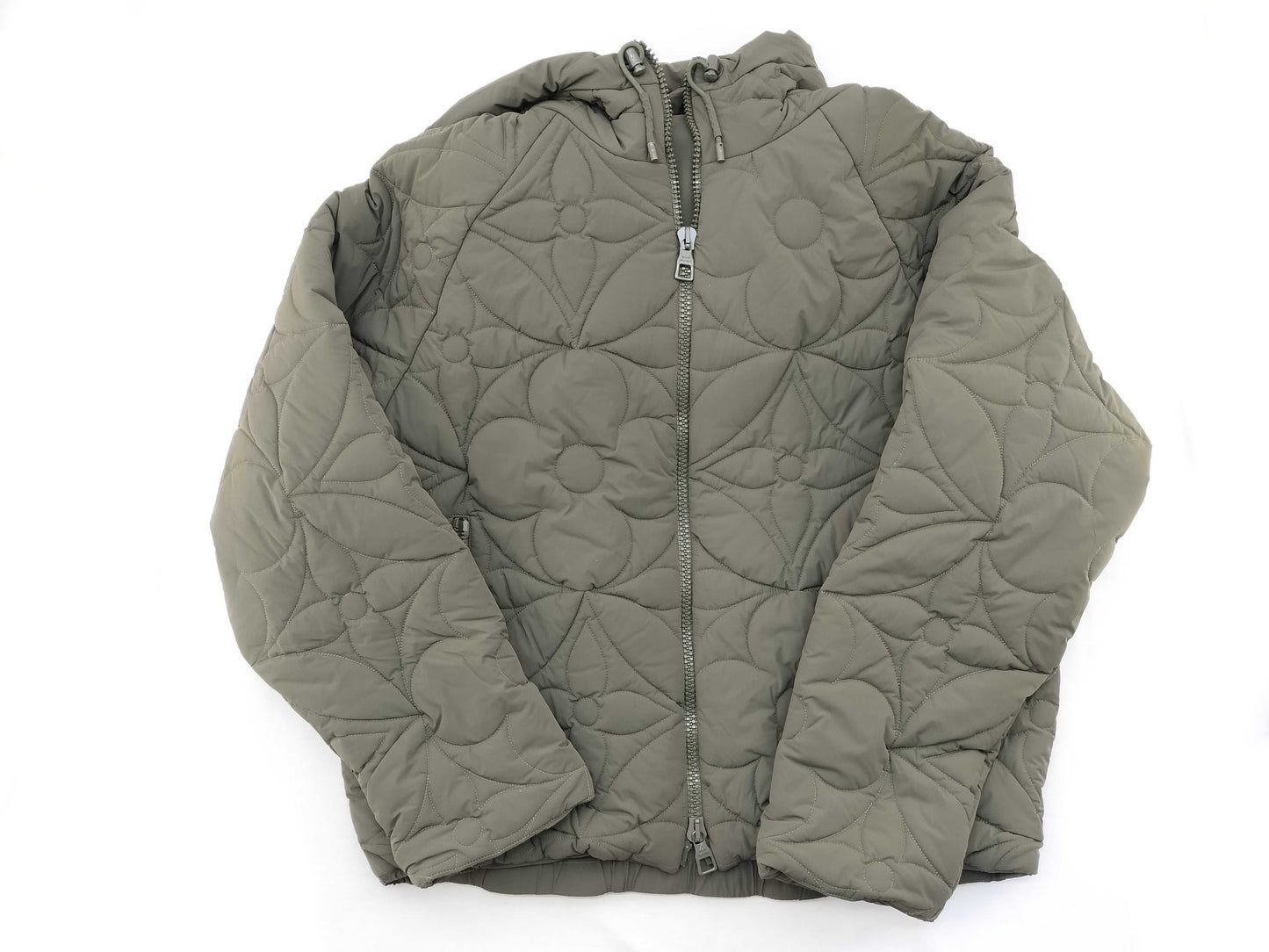 LOUIS VUITTON HMB47WPPX FLOWER QUILTED HOODIE JACKET Size 50 Jacket Coat