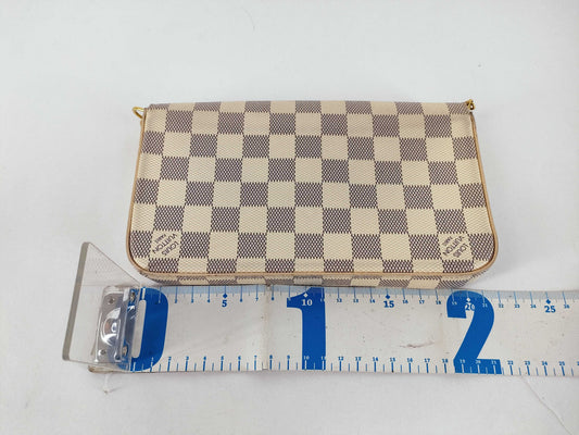 LOUIS VUITTON Damier Azur LOUIS VUITTON N63106 Azur Pochette Felicie Shoulder Bag with Shoulder Strap, Coin Case, and Card Case