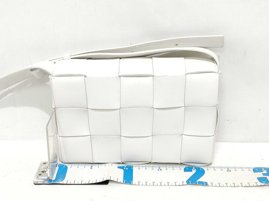 BOTTEGA VENETA Cassette Small Shoulder Bag in Maxi Intrecciato, White