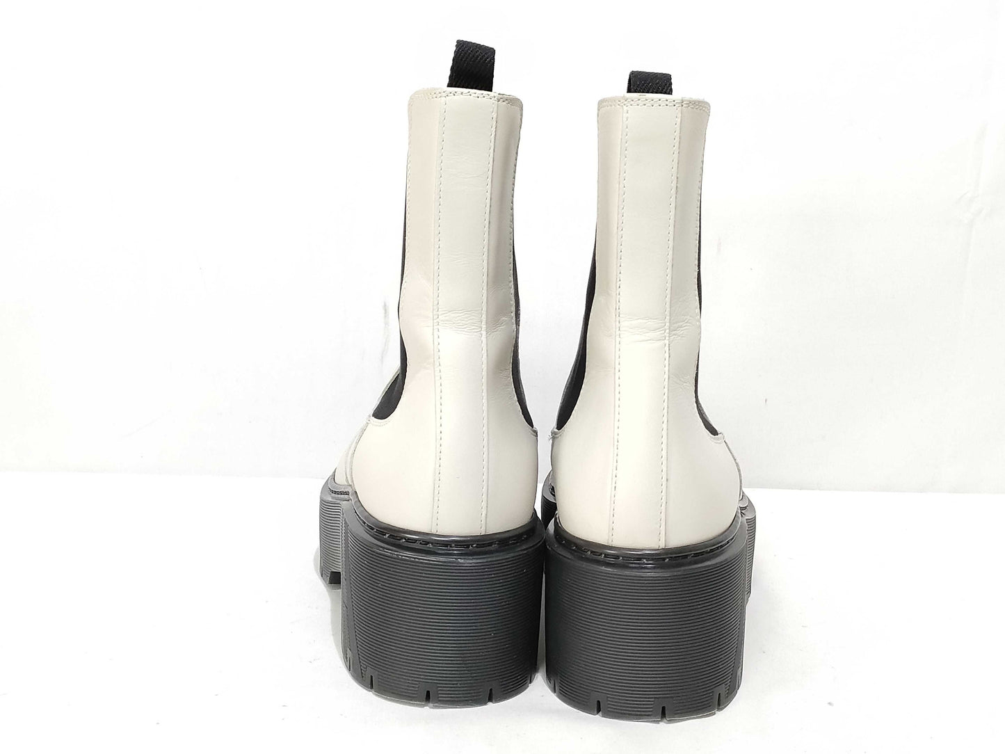 HERMES Hallow Side Gore Boots Ivory Other Shoes