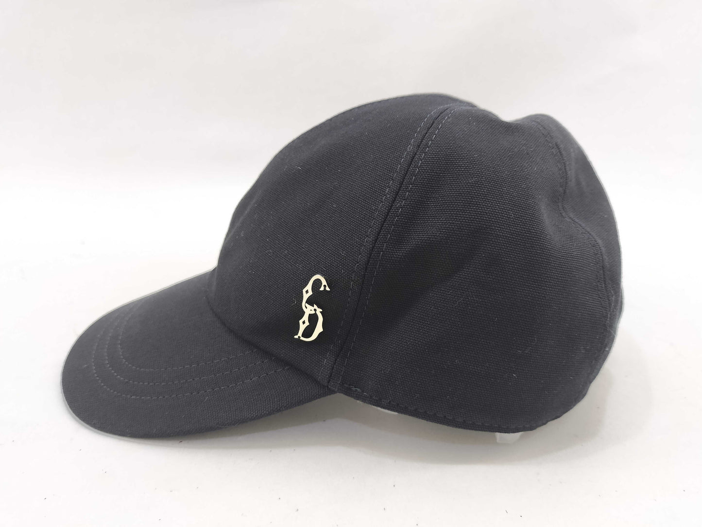 Dior Dior Cap Unused with tags Size L Other Apparel