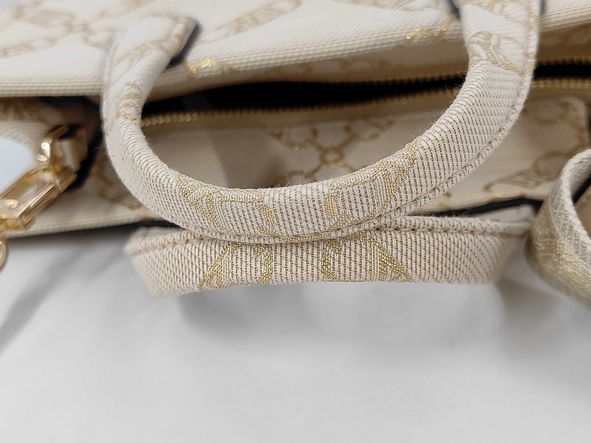 Michael Kors Michael Kors Shoulder Bag with Tag 30S3G3GM5I 750 Shoulder Bag