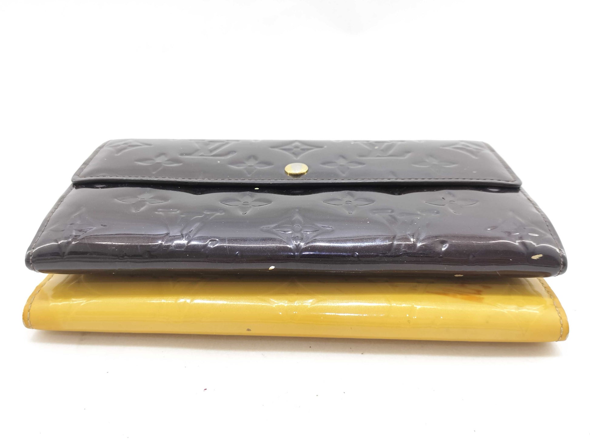 LOUIS VUITTON Vernis Porte Foro Wallet