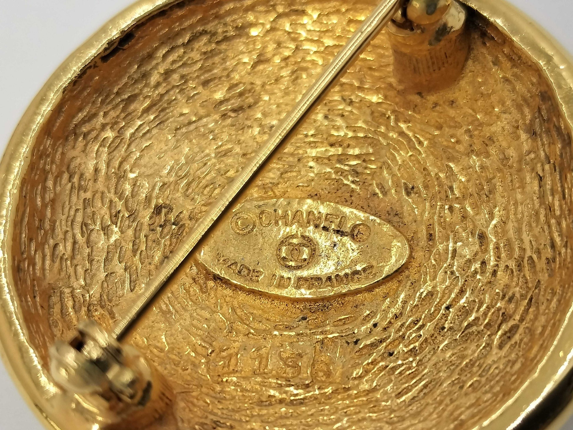 CHANEL Coco Mark Gold Brooch