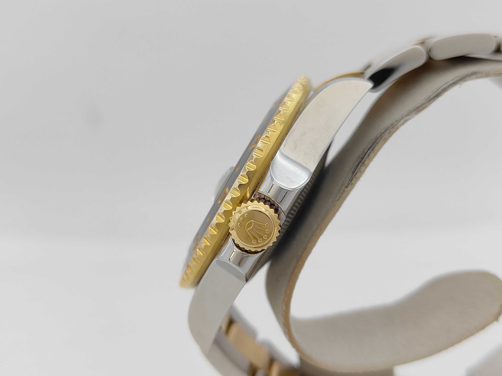 ROLEX 116713LN Z457742 Black Dial Oyster Bracelet Men's Watch